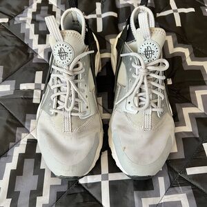 GS Nike Air Huarache